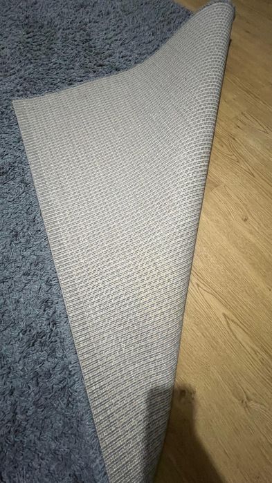 Tapete cinza em bom estado 230x160