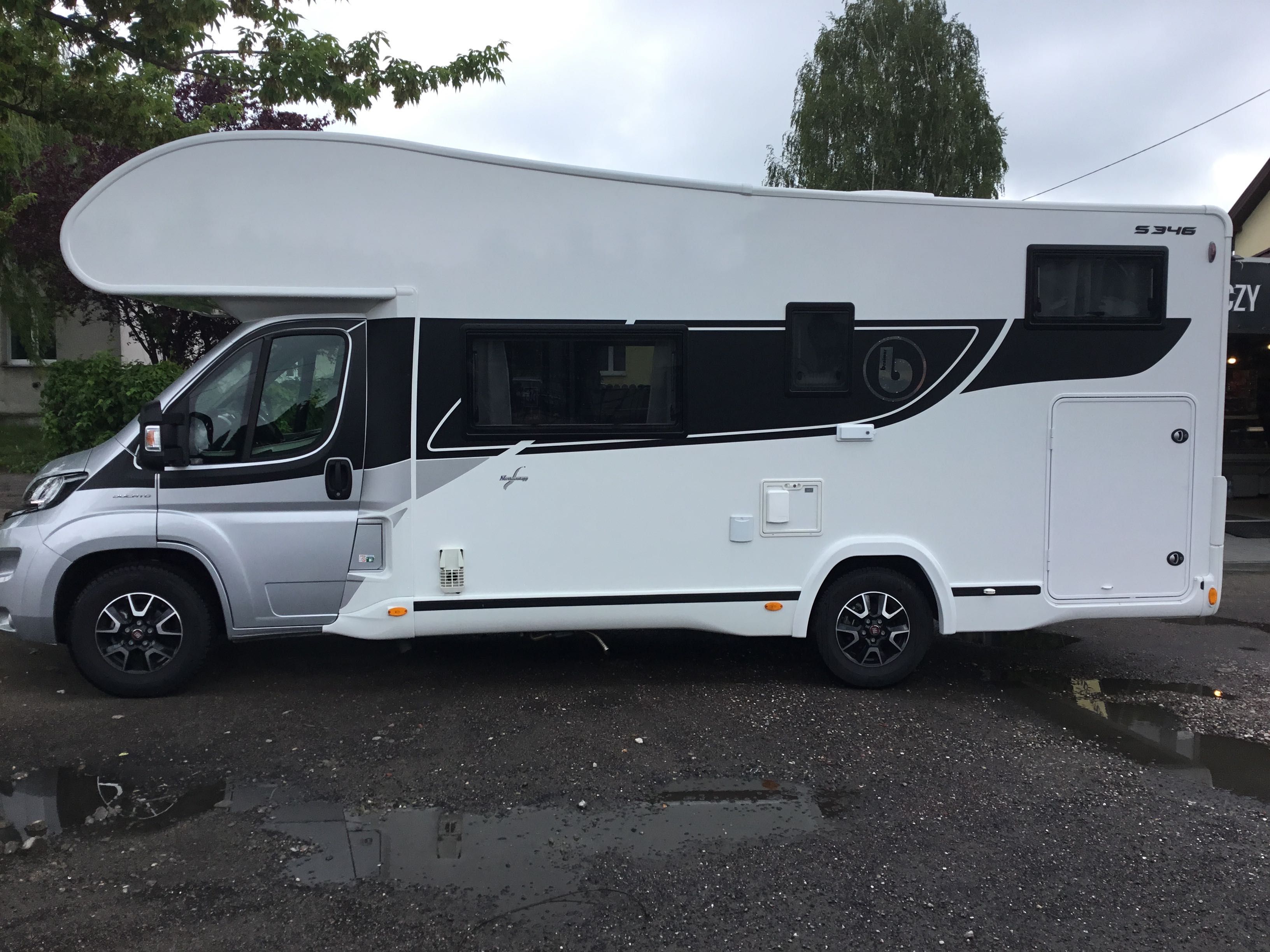 Kamper Wynajem Benimar S346 Fiat Ducato 2.3 MultiJet Automat