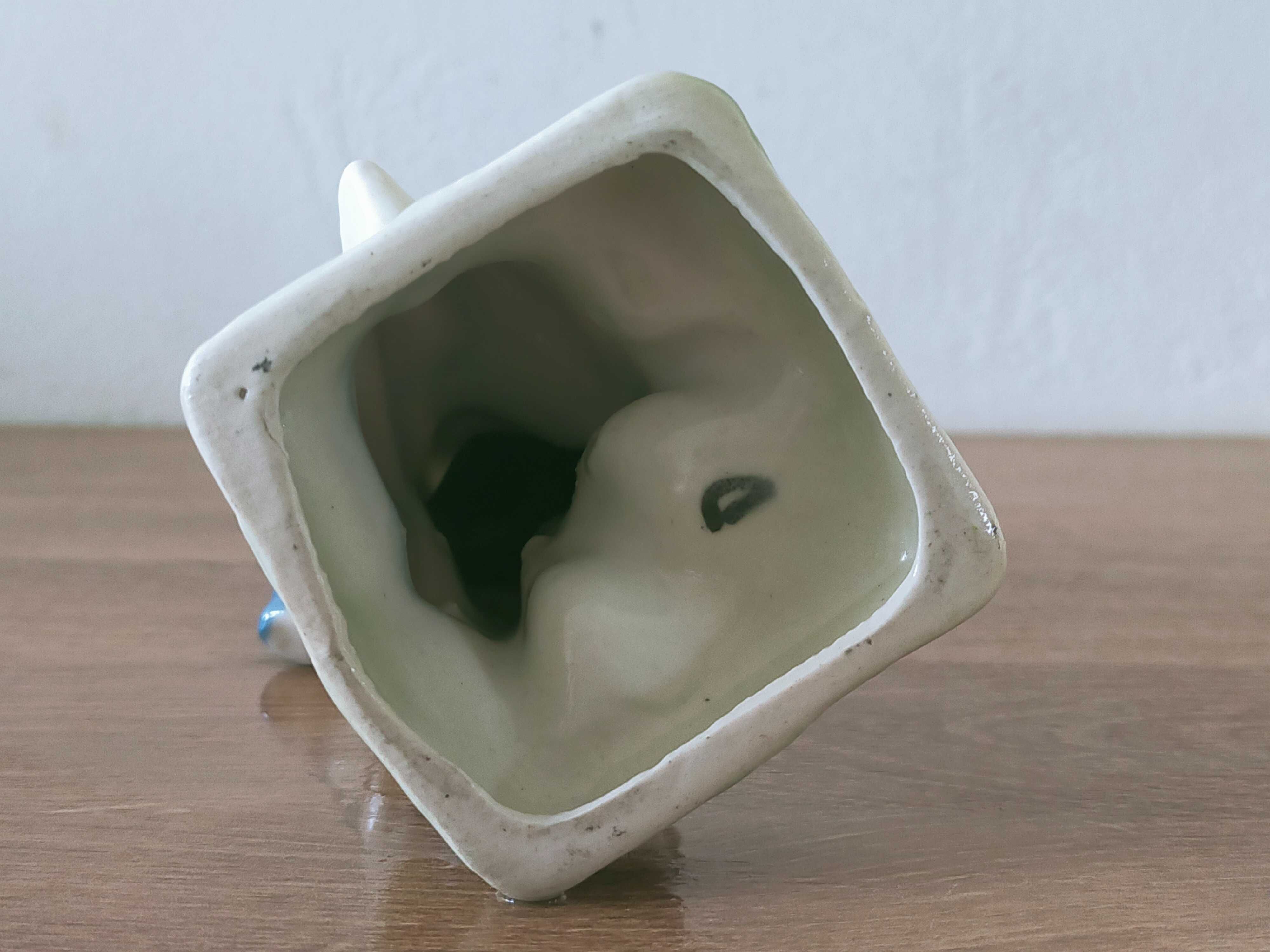 figurka zołnierza z porcelany