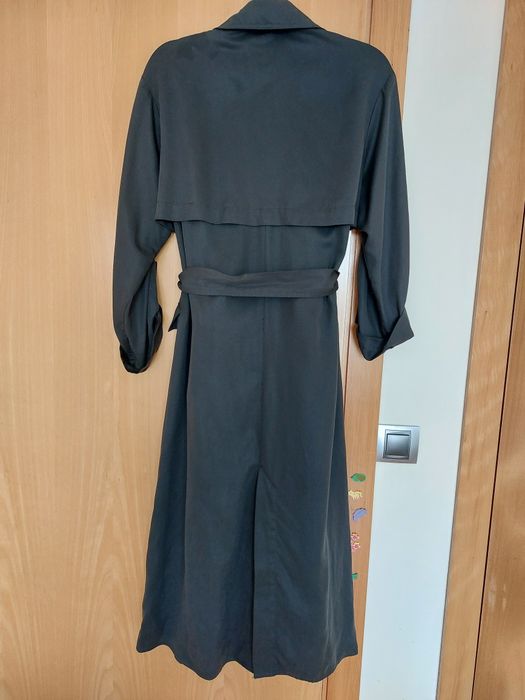 Gabardina Zara Cinzento