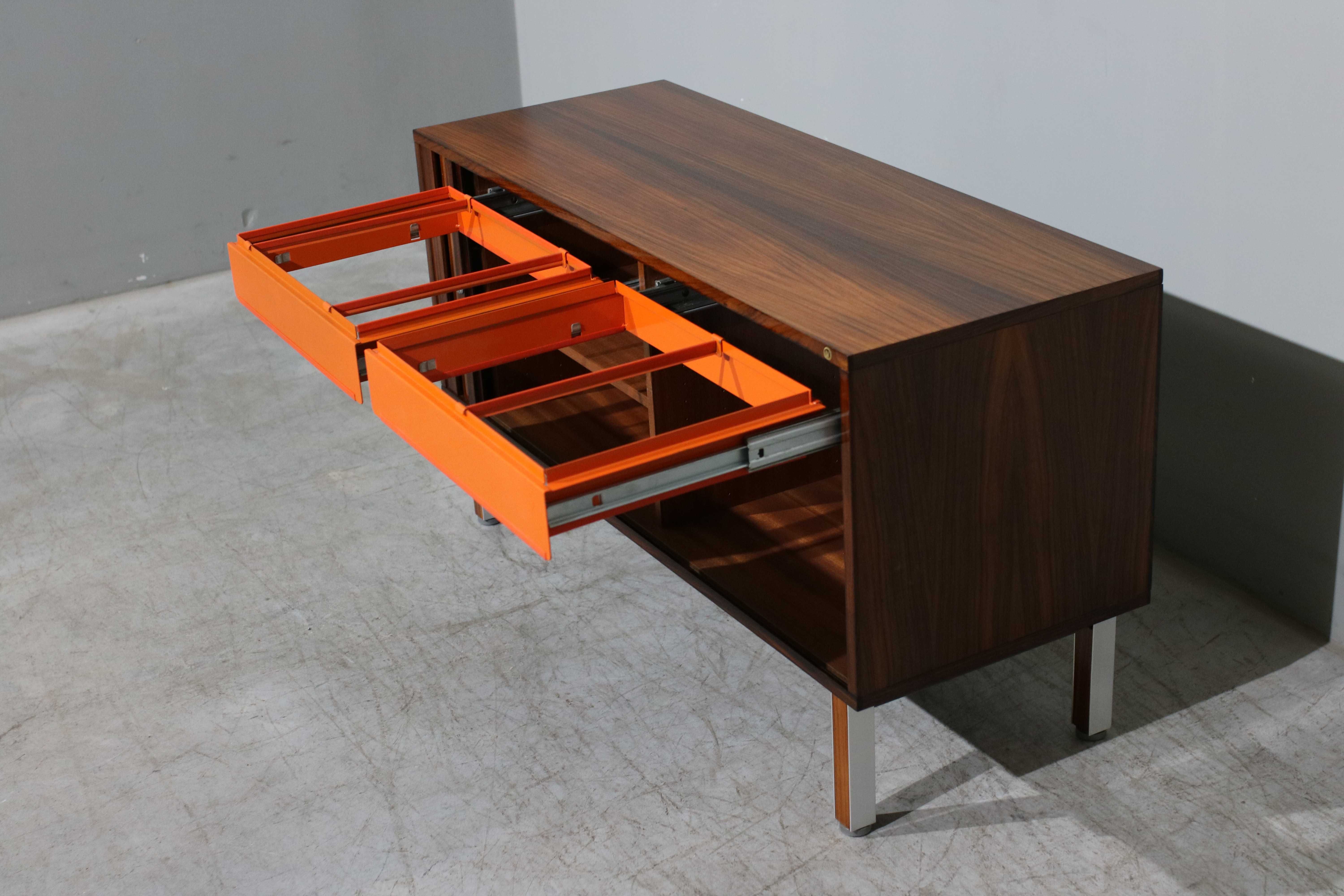 Aparador Nipu em pau santo | Danish Design