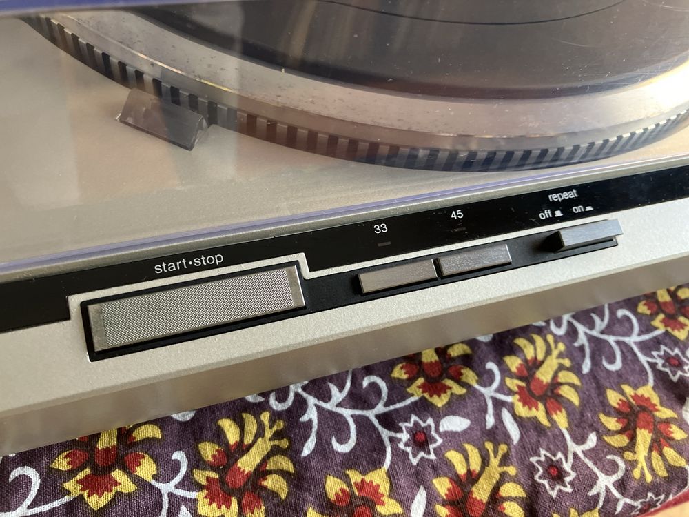 Gira discos technics