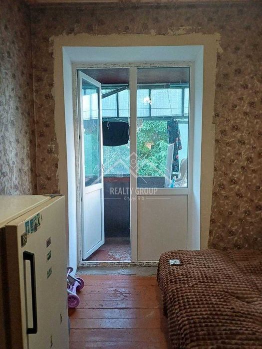 Продаж 2 кімн. сталінки по вул. Дишинського