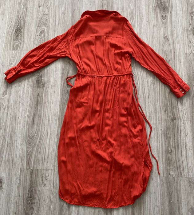 Czerwona sukienka Sinsay m wiskoza