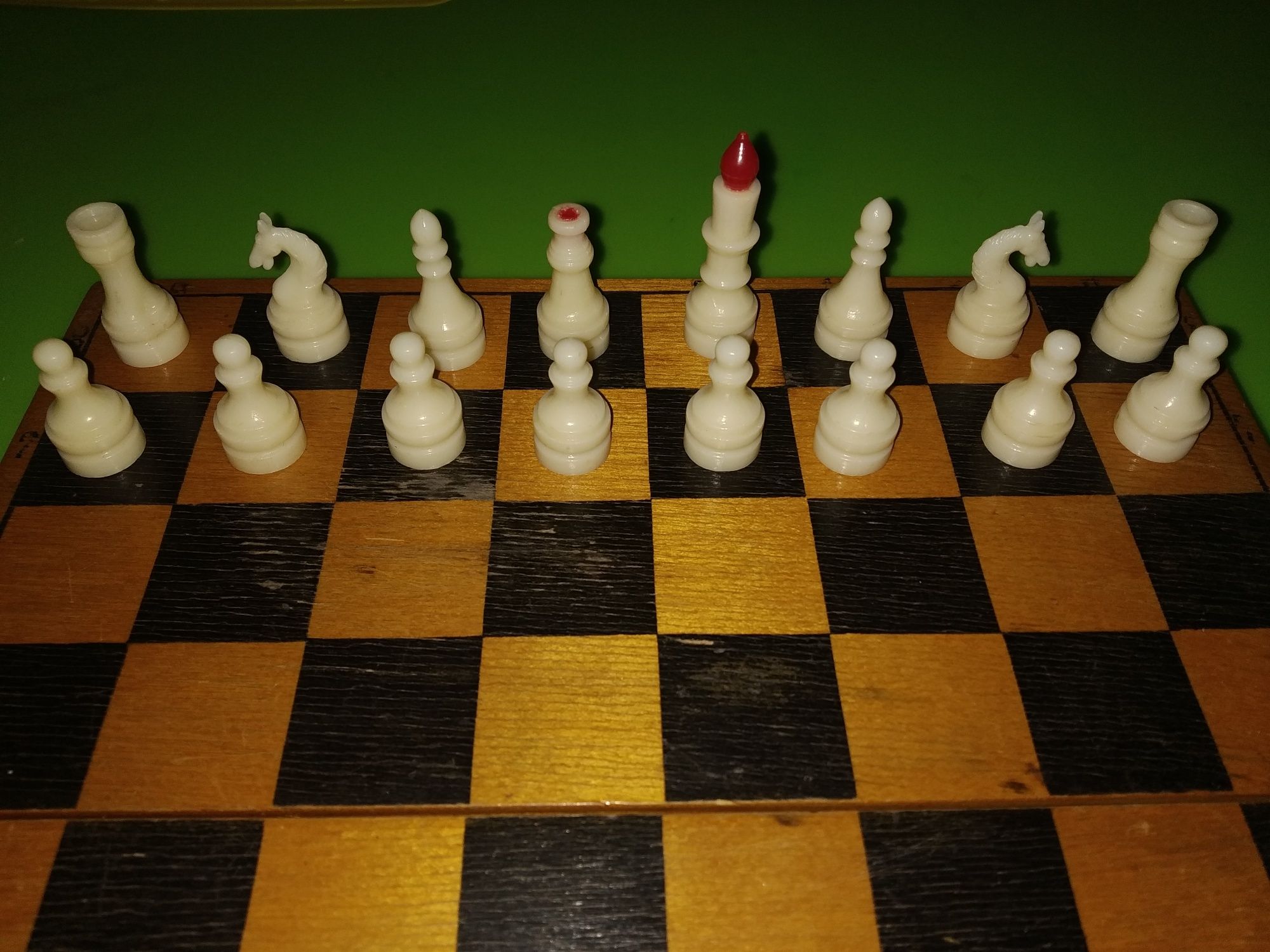 Шахматы маленькие 21х21 см. В коллекциию.