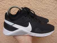 36.5/23 см  Nike legend  кроссовки  крутые оригинал 2021 год