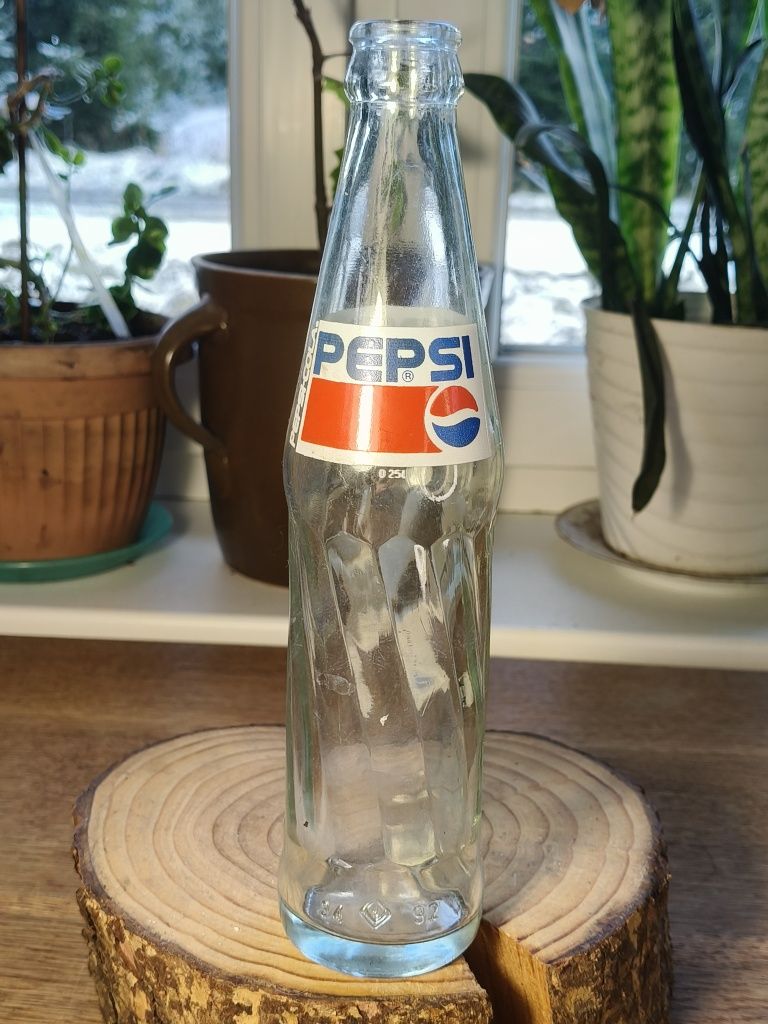 Stara butelka po Pepsi Cola ⁶⁷