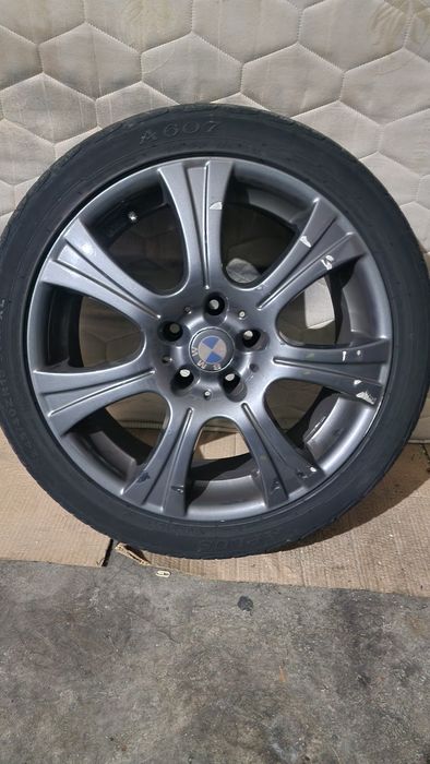 Jantes BMW 18 com pneus