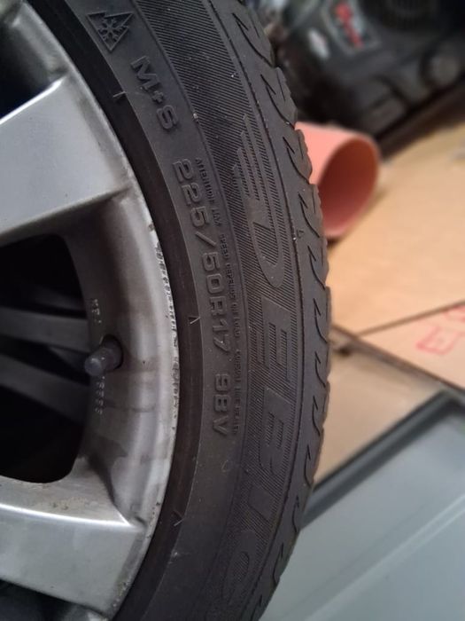 Opony zimowe - sprzedam