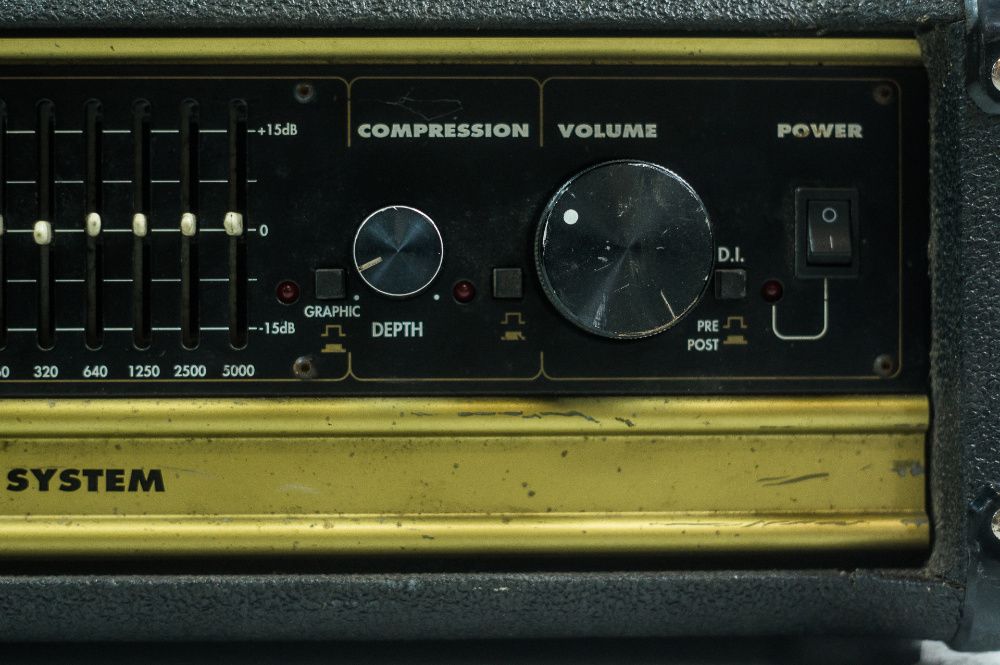 Marshall DBS 7200 hybrydowy wzmacniacz basowy 90s UK zamiana