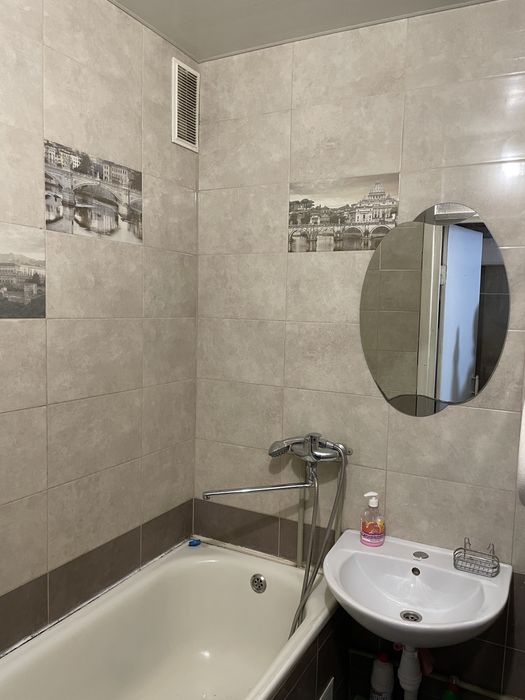 Бюджетна квартира в центрі, вул. Кн. Острозьких 60