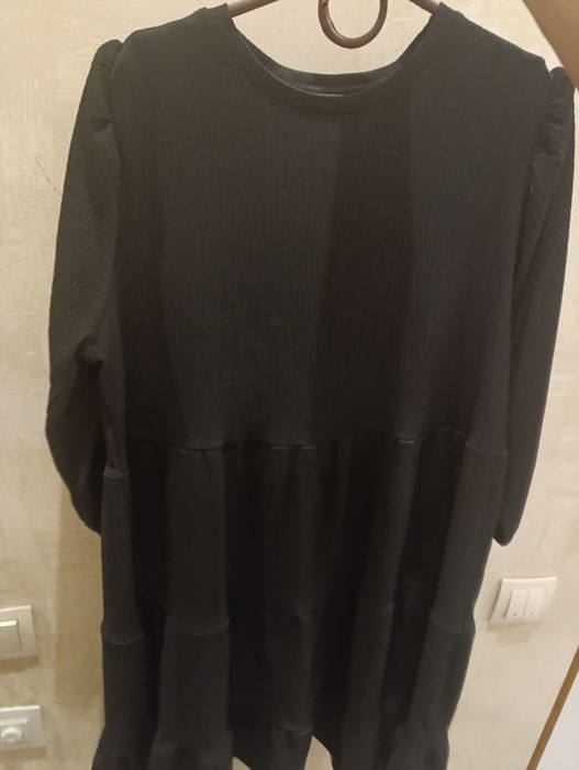 Продам вещи( пальто,брюки,платье,кофта