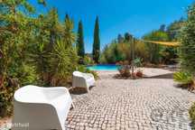 T3 encantadora propriedade de estilo algarvio com uma piscina, perto d