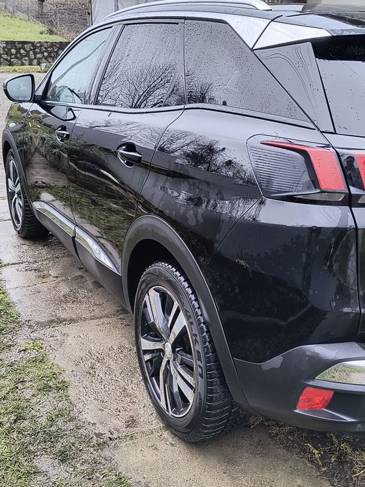 Продам Пежо 3008 2017року 1.6 стартстоп