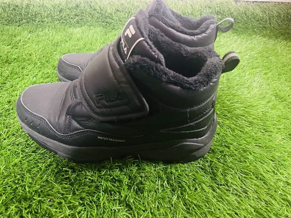 Продам ботинки Fila