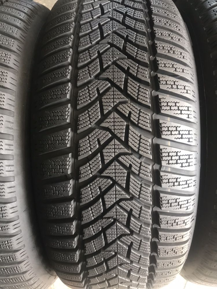 225/55/16 R16 Dunlop SP WinterSport 5 4шт зима