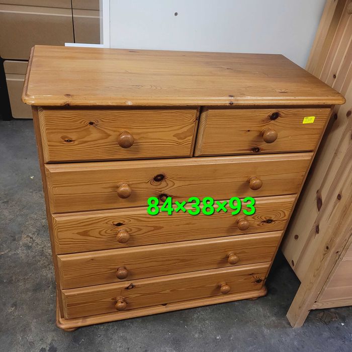 Komoda sosnowa. Możliwy transport