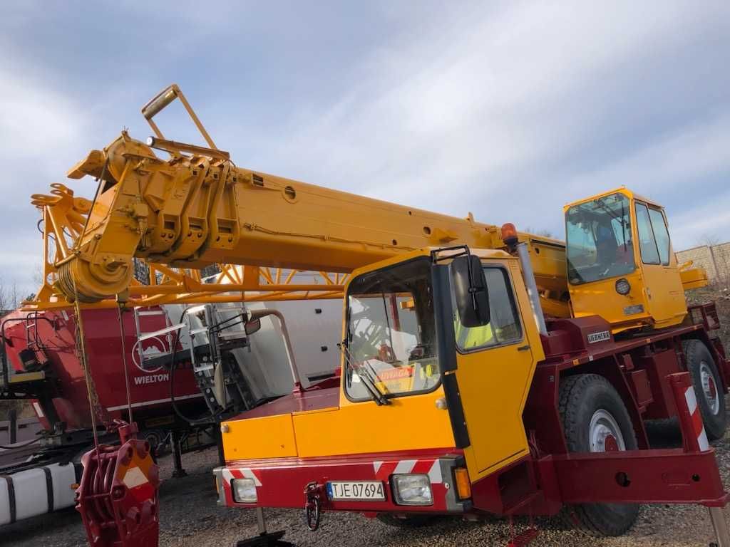 Dźwig Liebherr 1025