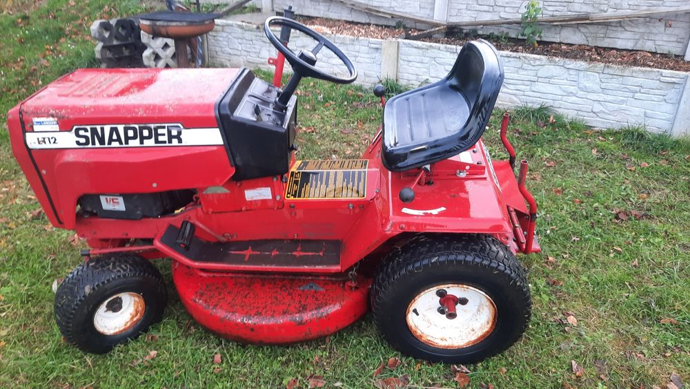 Traktorek kosiarka ogrodowa SNAPPER

LT12

LT12

LT12

LT12

LT12

LT1