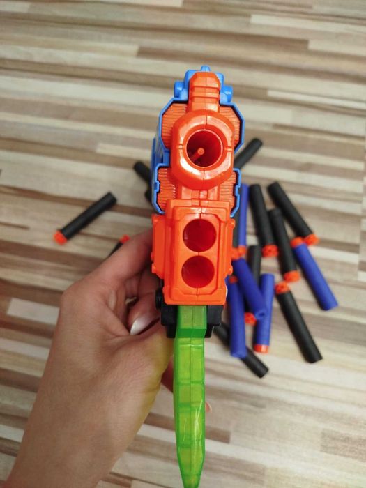 xSHOT pistolet na strzałki piankowe