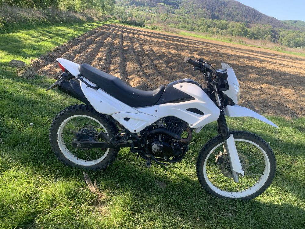 Мотоцикл Spark sp-250d1