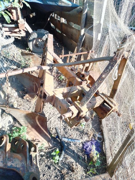 Плуг до мінітрактора т25 3 25