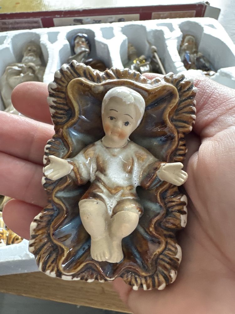 Figurki Bozonarodzeniowe duze  z porcelany jednej brak