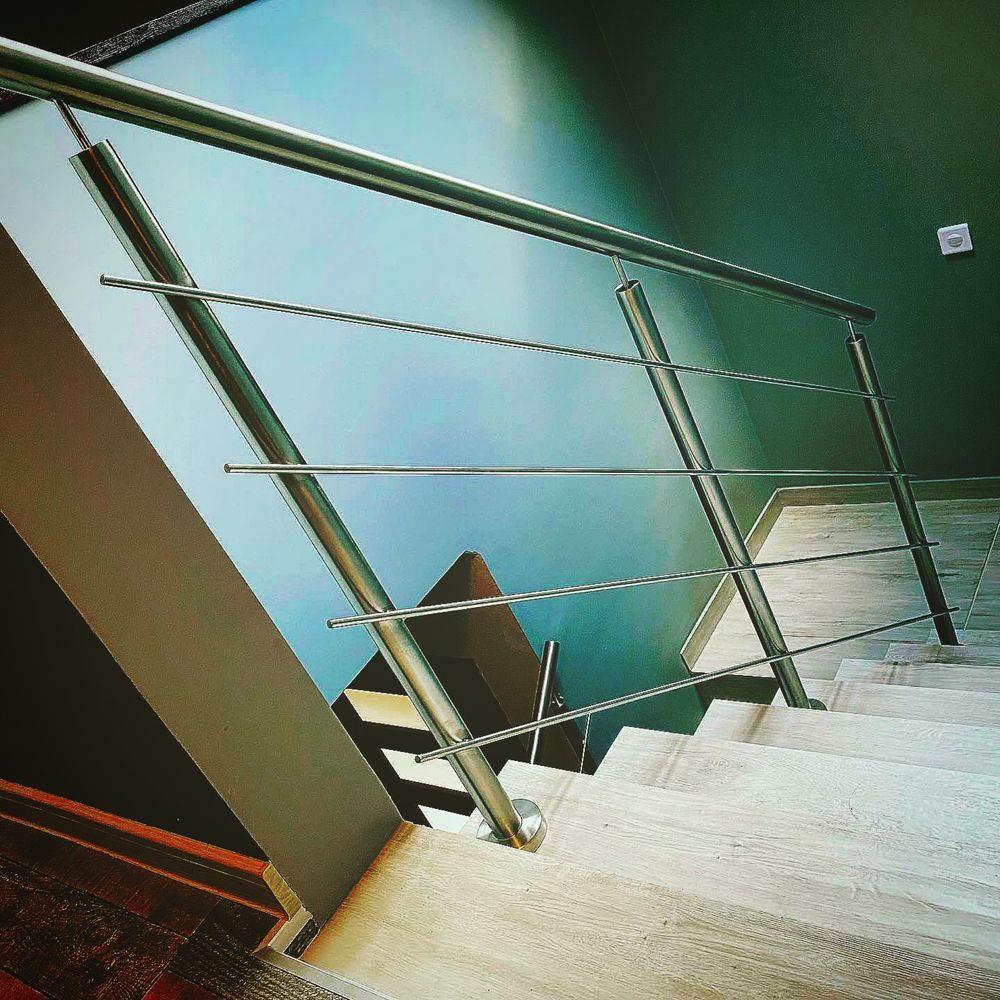 Balustrady nierdzewne balkonowe schodowe francuskie poręcze balustrada