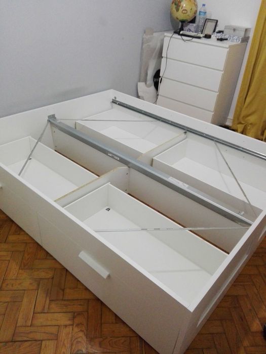 Venda de Recheio de Casa - Quarto