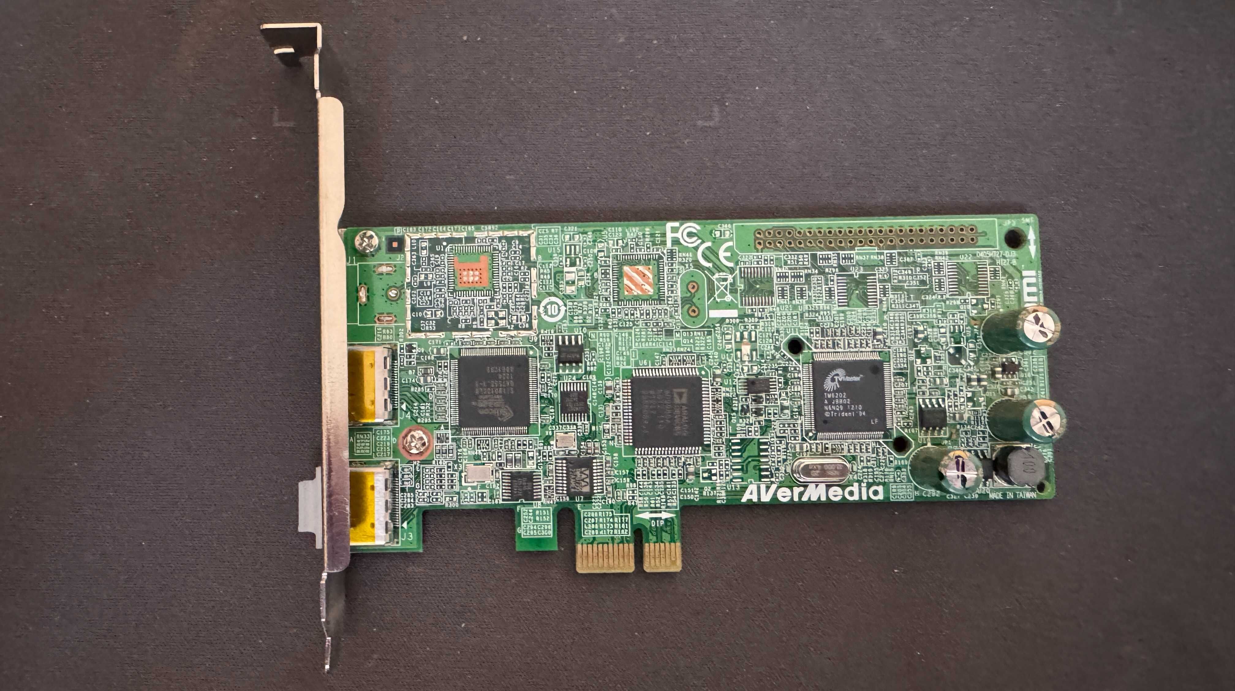 Плата відеозахвату Avermedia - 2000 грн.