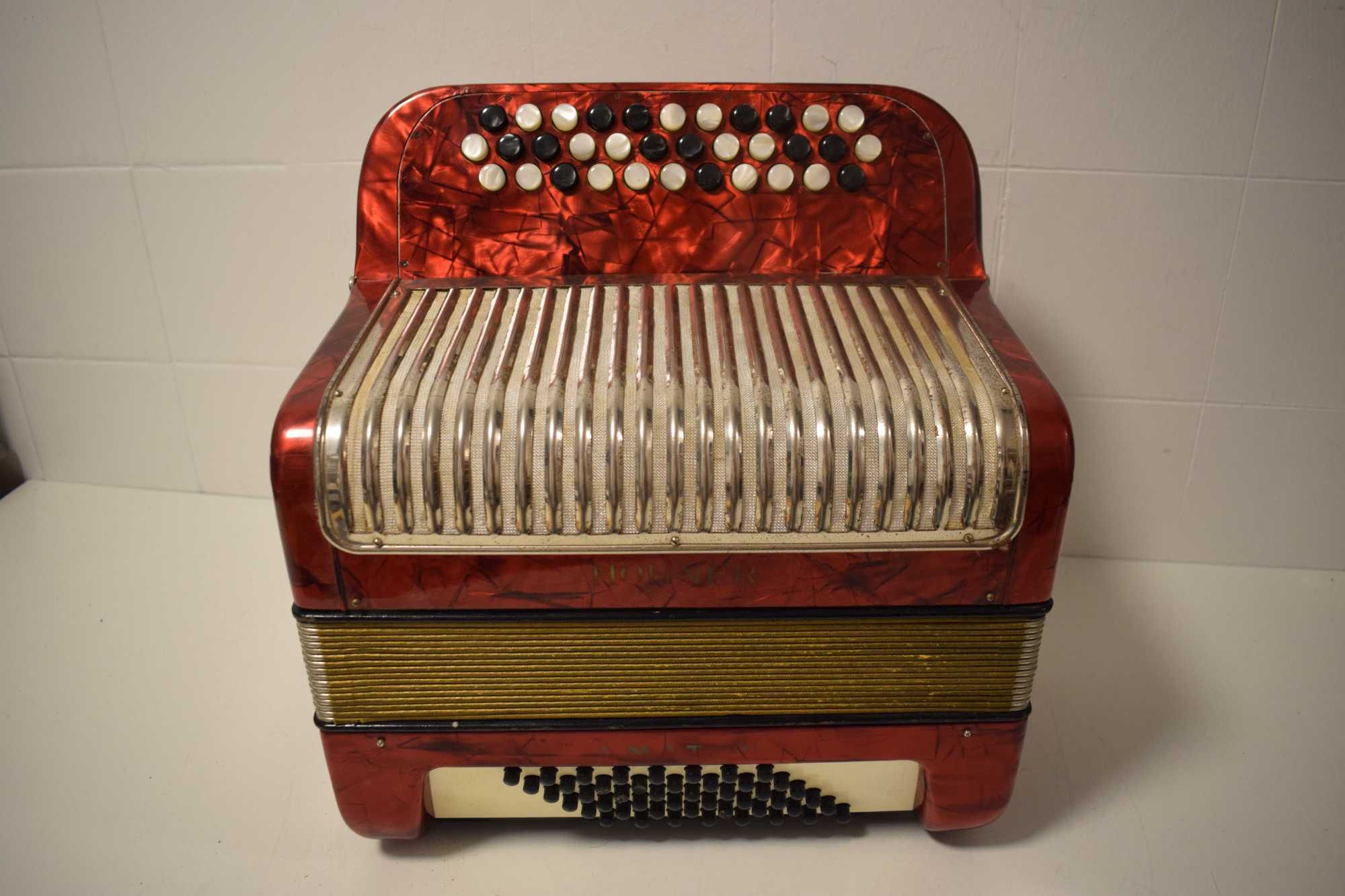 Acordeao Hohner Amati 2 Voz 48 Baixos, N 08