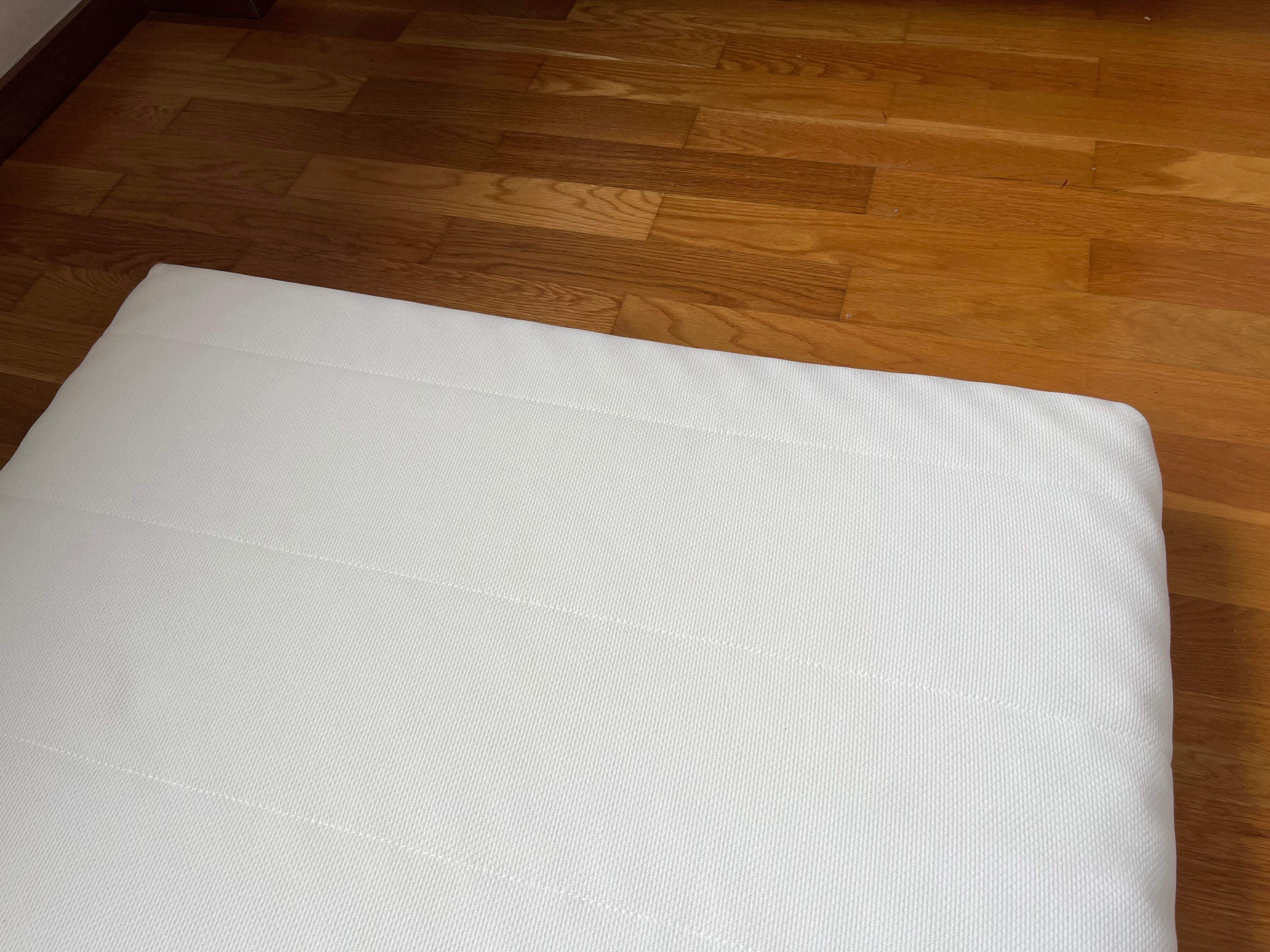 Colchão 90 x 200 IKEA