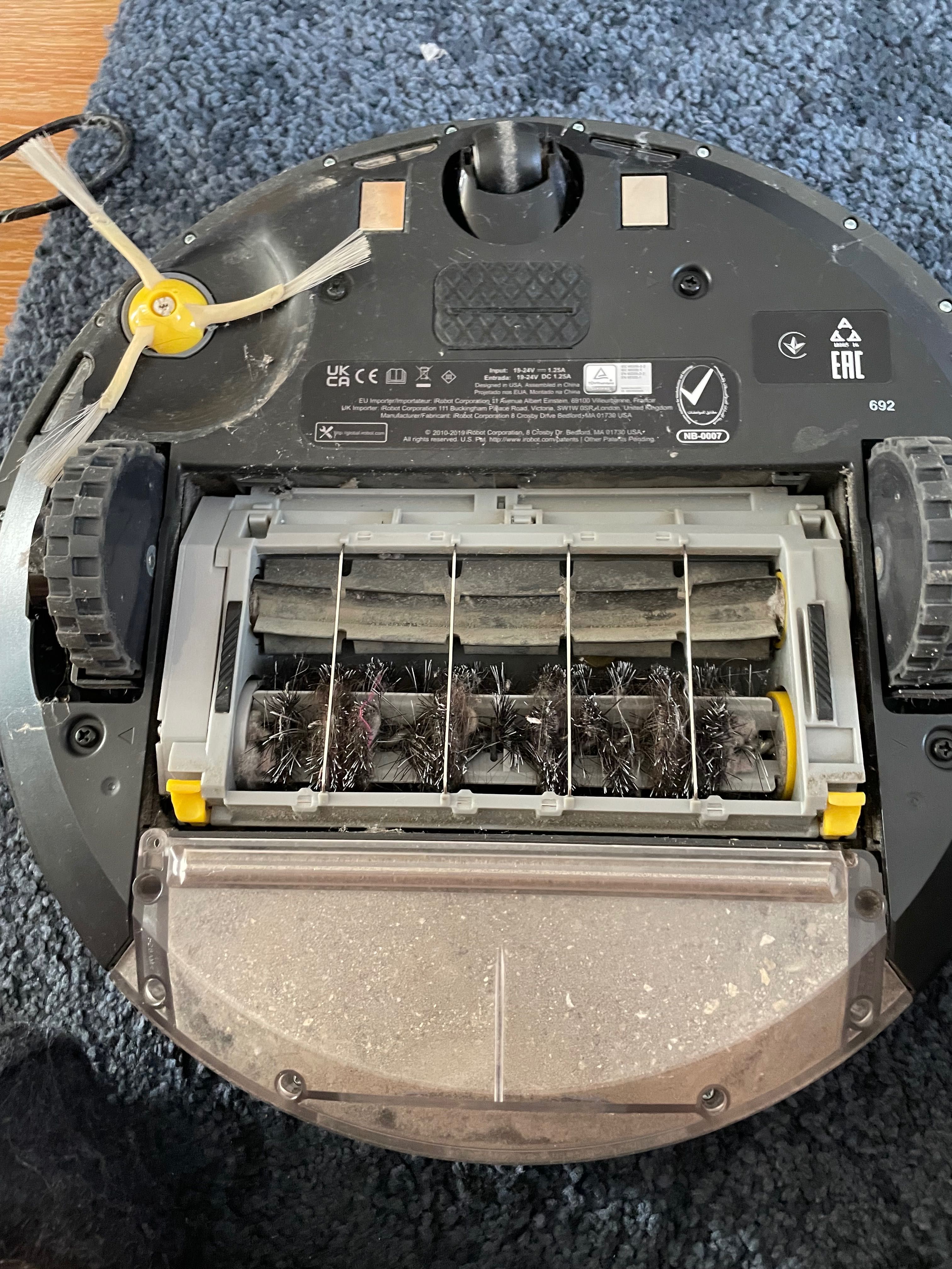 iRobot Roomba 692