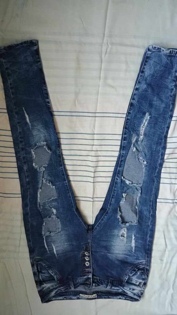 Продам жіночі джинсові штани
