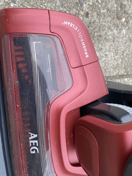 Odkurzacz bezprzewodowy AEG CX-7 Animal