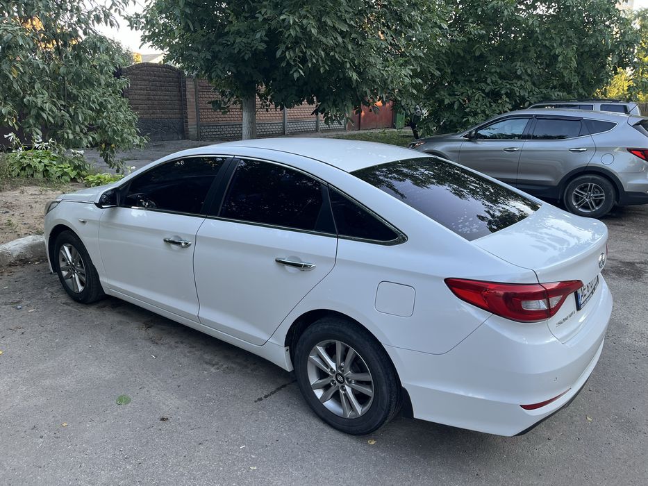 Продаю Hyundai Sonata 2014 газовая