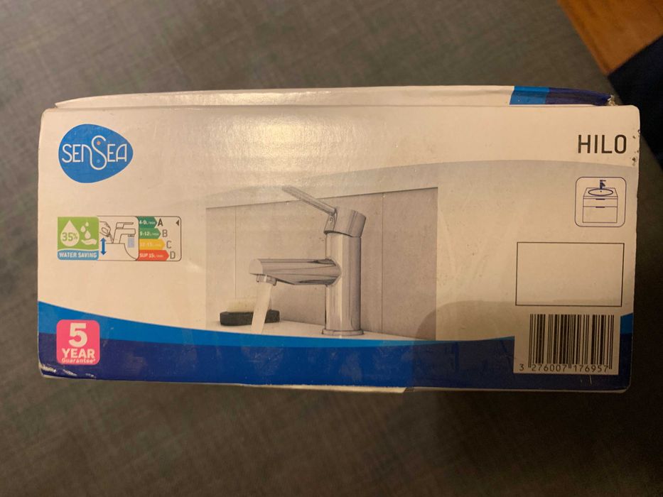 Torneira em aço inoxidável nova Sensea