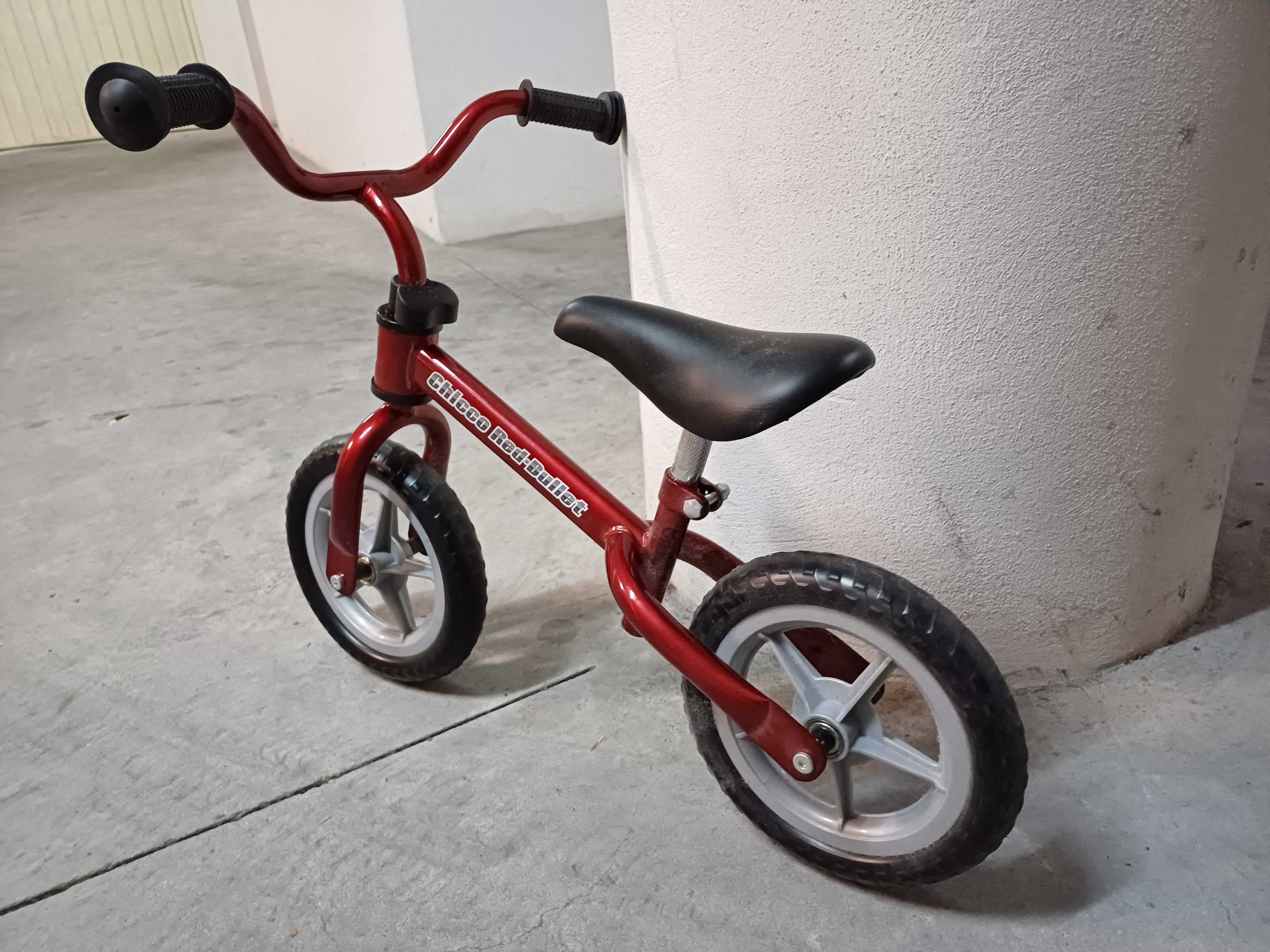 Bicicleta equilíbrio Chicco NOVA criança