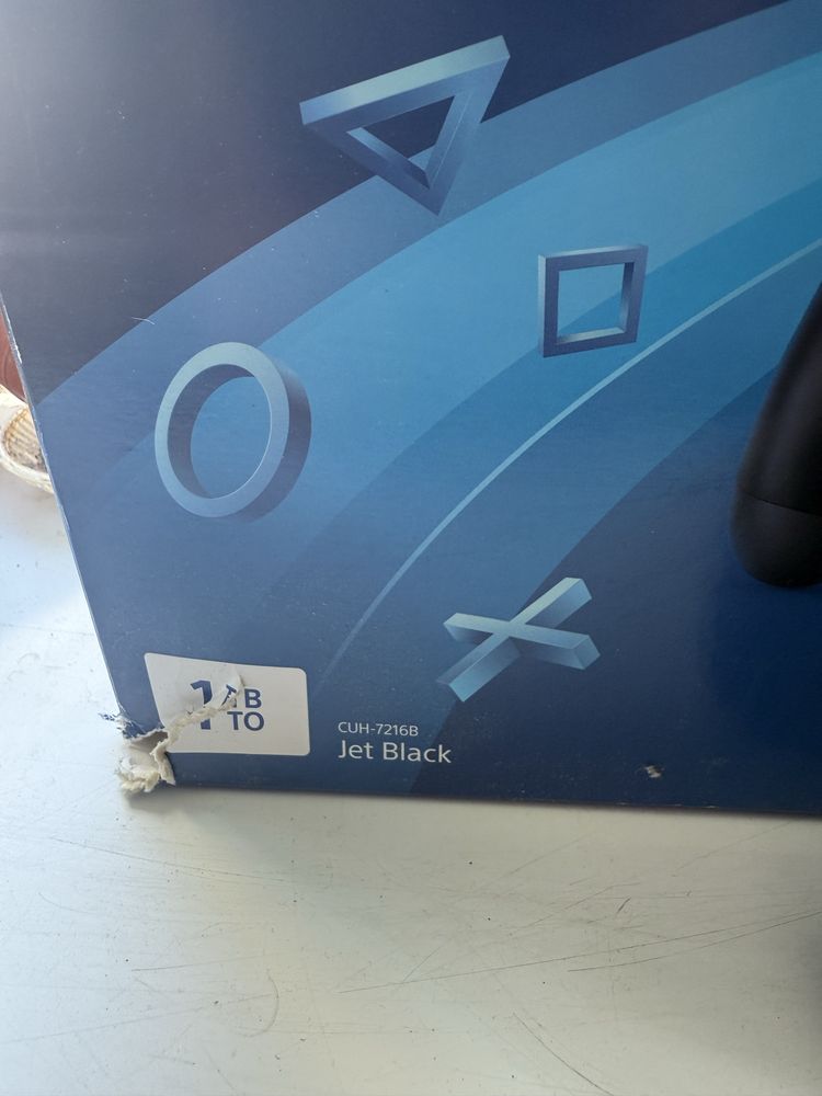 Playstation 4 pro 1TB 3 ревізії