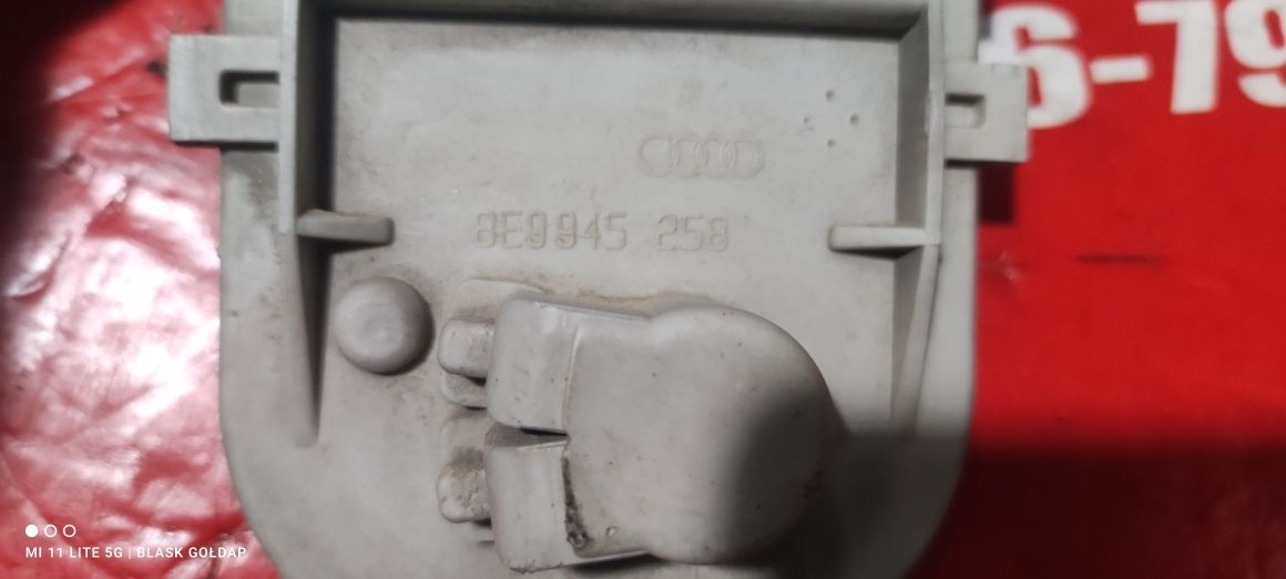 Wkład Lampy Prawy Tył Audi A4 B6 Kombi 01 Blask Gołdap
