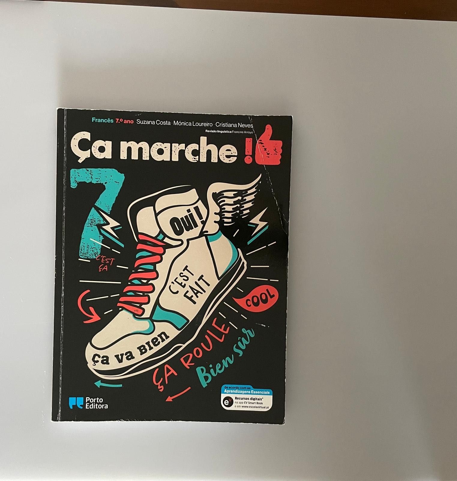 Livro Escolar - Ça marche - Francês - 7º ano