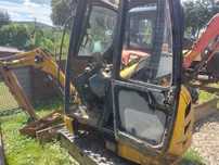 Koparka minikoparka  jcb 8014 uszkodzony silnik