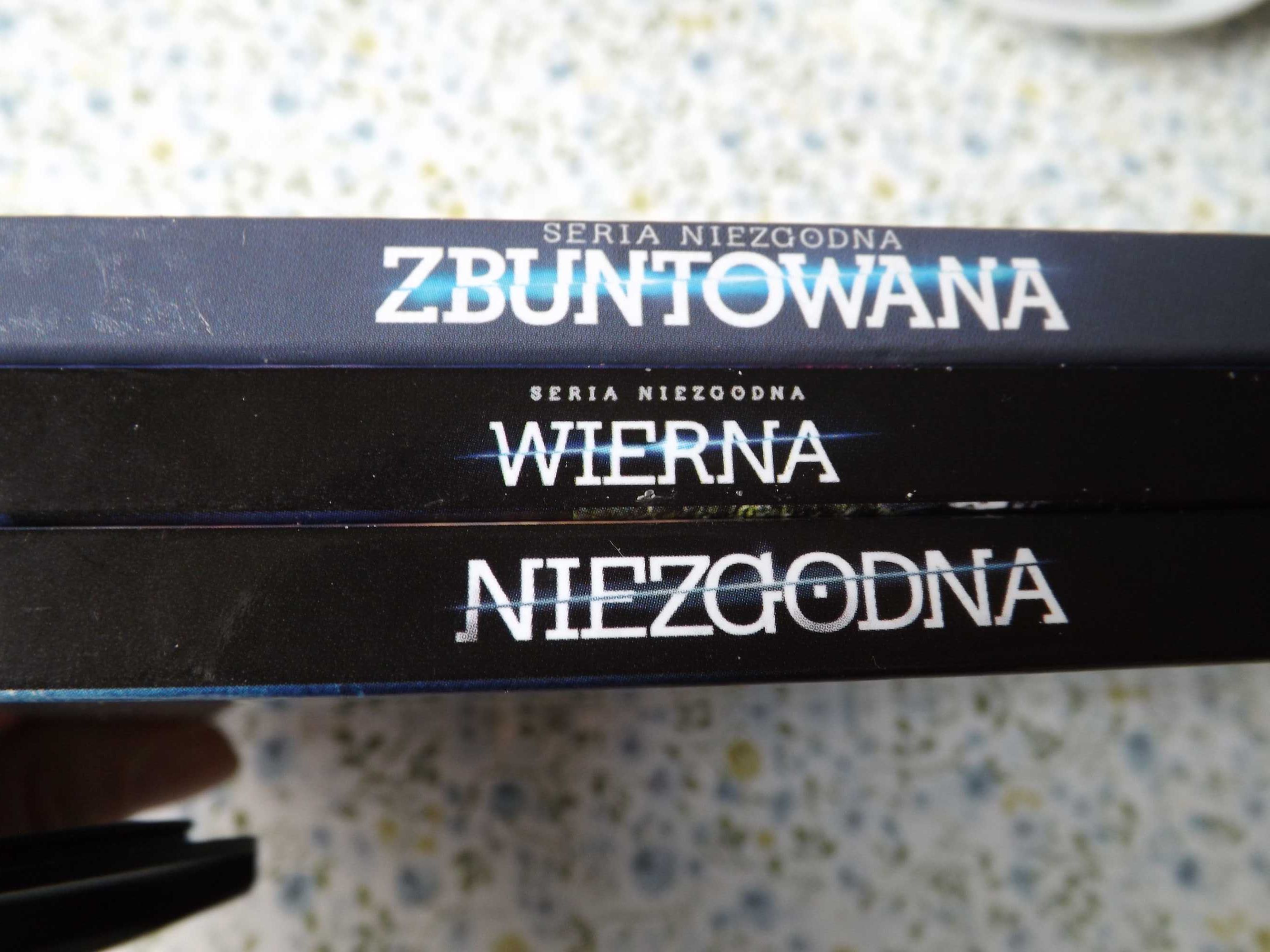 Niezgodna, Wierna zbuntowana dvd filmy