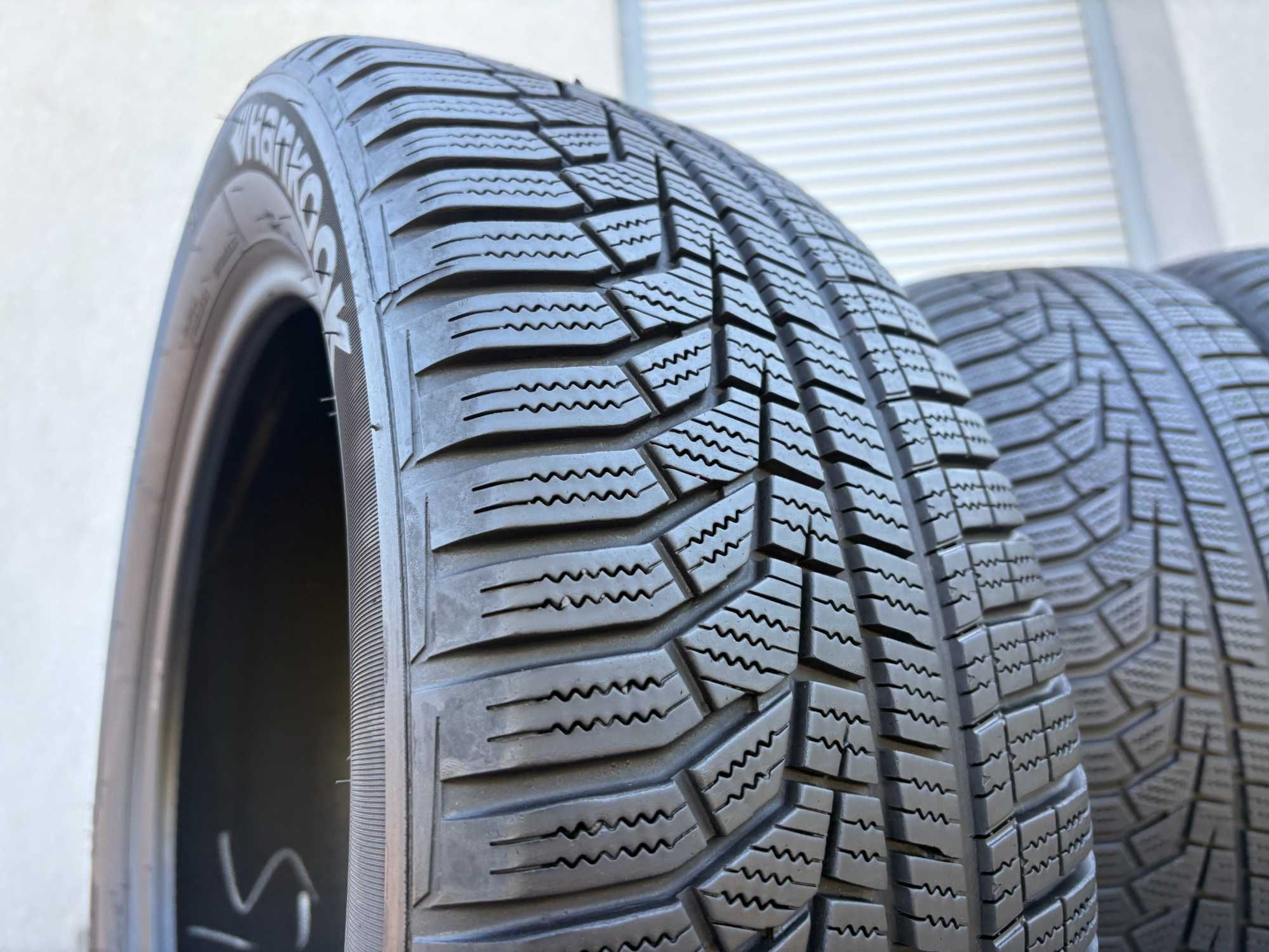 2szt zimowe 205/55R17 Hankook 5,5mm 2022r świetny stan! Z536 gwar