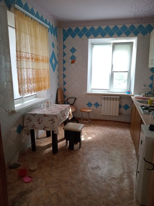 Продам  дом с удобствами в  15 мин . от Днепра