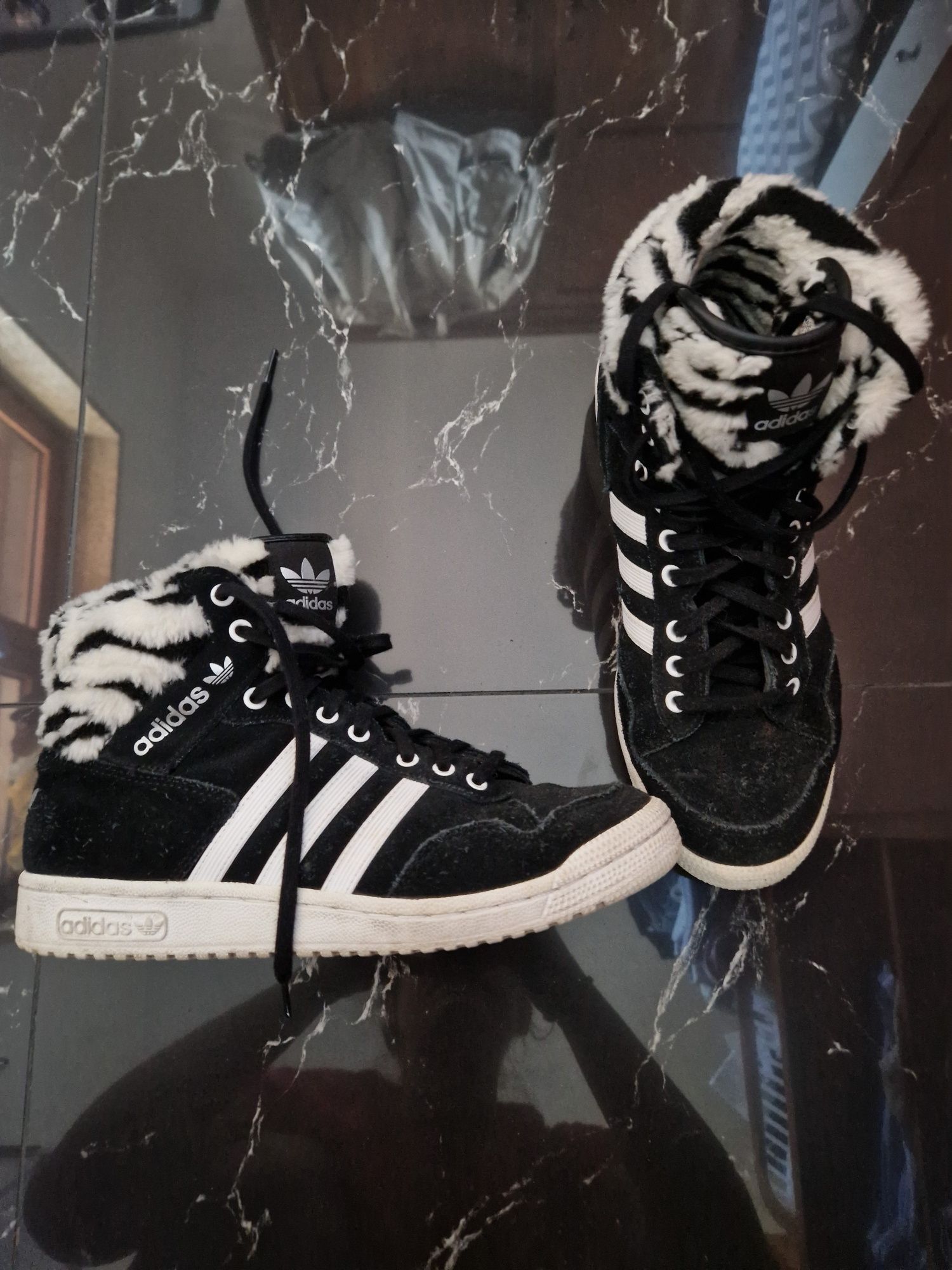 Sapatilhas / ténis Adidas Pro Conference Hi W "Zebra"