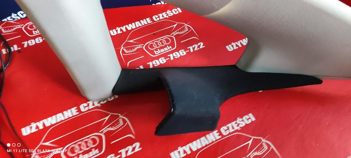 Trojkąt Prawy Tył Tapicerka VW Passat FL Sedan 2000 Blask Gołdap