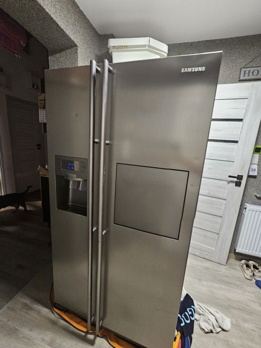 Lodówka Samsung by Side /pułki /kostkarka