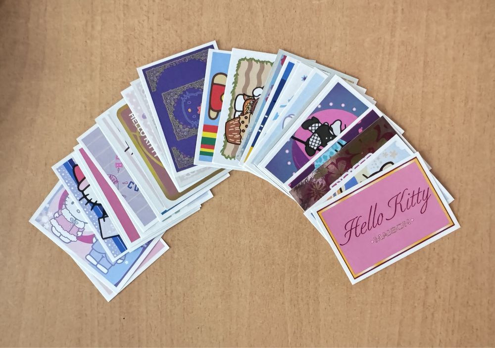 Cromos caderneta “Hello Kitty_Fashion”