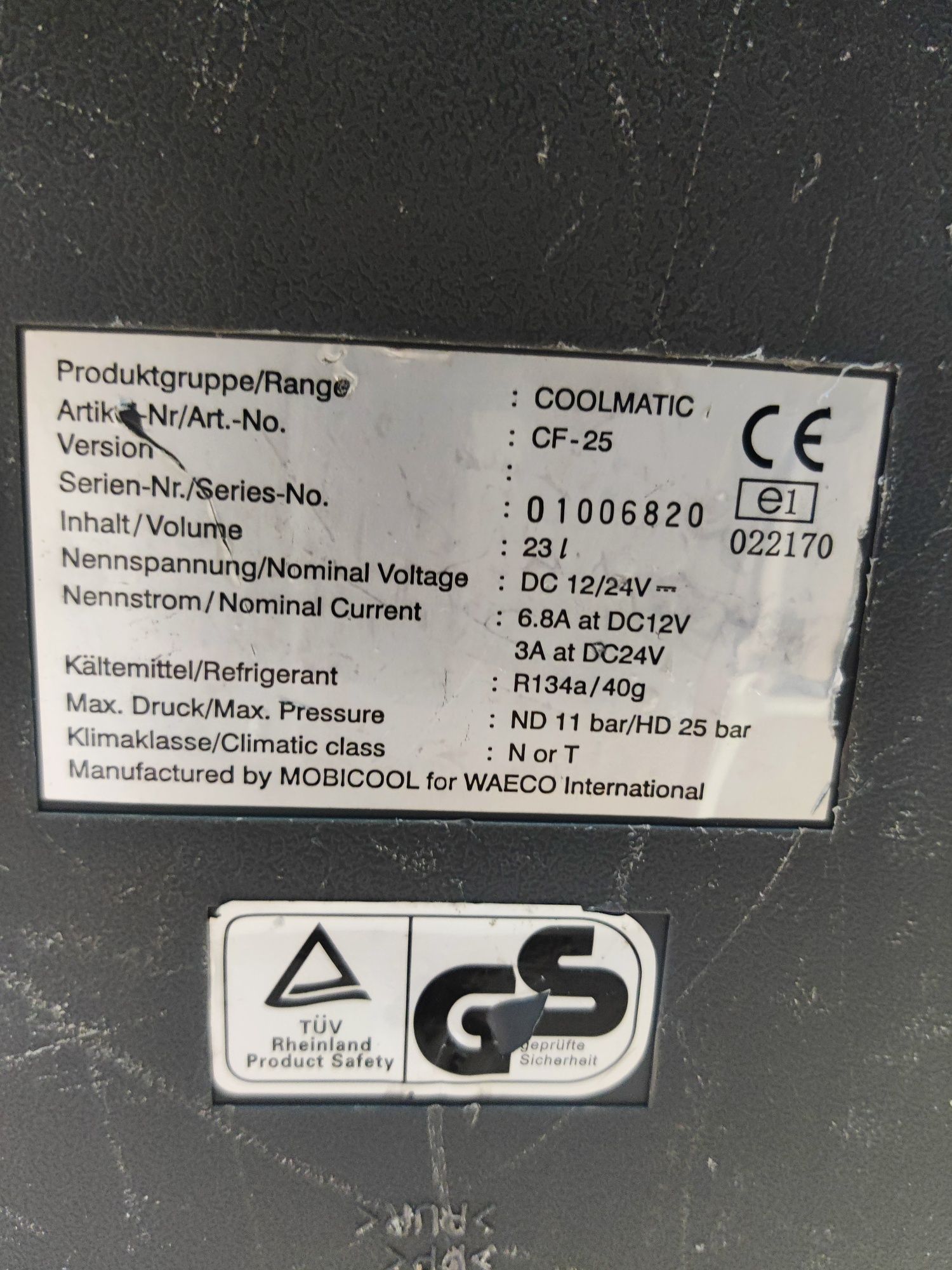 Автомобильний холодильник-морозильник WAECO CoolMatic CF-25.  12/24 Во